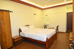 Hasvika Hilltop Resort and Hotel