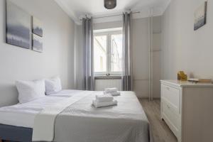 Urban Chic - Comfortable 2-Bedroom in City Center, Marszałkowska