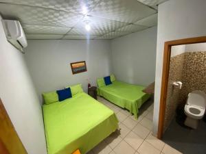 Hostal Los Tarros Metalio