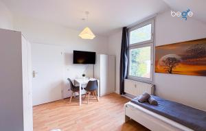 BEGE APARTMENTS WorkSuite