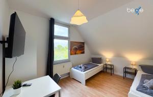 BEGE APARTMENTS WorkSuite