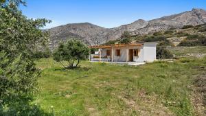 Tsikalario Beach House