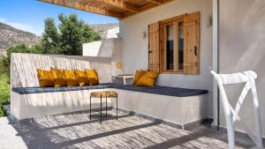 Tsikalario Beach House