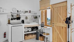 Tsikalario Beach House