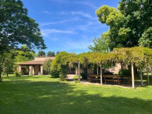 Espectacular Casa de Campo en Areco
