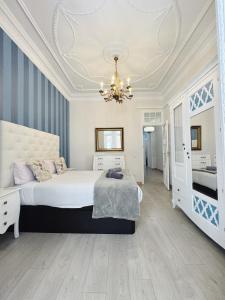 Kingdom of Valencia Apartment
