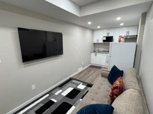Oxnard Villa
