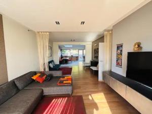 Entire house with excellent accessibility