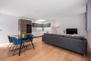 Fabulous 2 Bed Maisonette Battersea