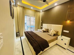 Cozy Nook - By Gazal