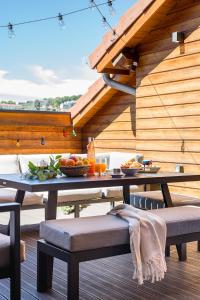 Le Rooftop Loft premium 3 chambres avec terrasse & parking en centre-ville de Saint-Étienne