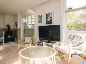 6 person holiday home in Bindslev-By Traum