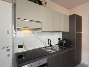 Alfieri4 - Netflix-Parking-Supermarket-Centro