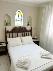 Hostel Castell Di Madre