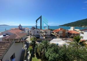 Casa com saída e vista ao mar 006