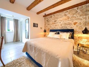 One-Bedroom Apartment With Terrace