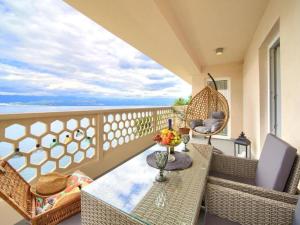 One-Bedroom Apartment With Terrace