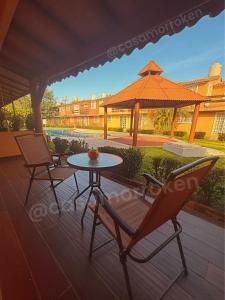 Casa Morroken Ixtapa con Alberca