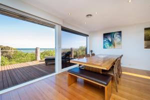 Anchor Beachfront - Pet Friendly on the Beach