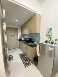 Shore Residences Tower D # 408