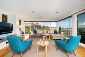 Anchor Beachfront - Pet Friendly on the Beach