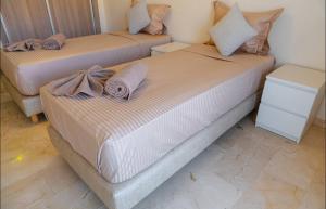 Gueliz BEST Residence Nour!! 3 Bedrooms Large Modern Apartment, walking distance to train station and everything