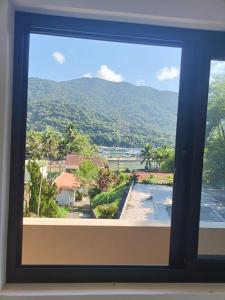 Apto Ribeira vista para o mar