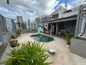 Cobertura triplex para a COP 30