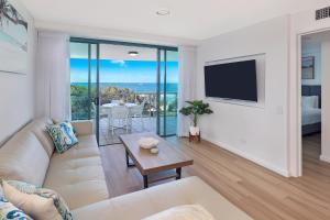 Grand Palais Boolarong Beachside Apartments