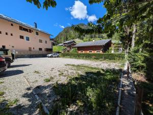 Appartement 6 pers, terrasse rare, animaux admis, Arêches-Beaufort - FR-1-342-339