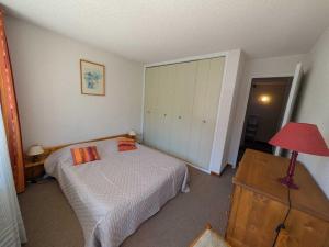 Grand appartement 6 pers, sud, balcon, accès direct aux pistes - FR-1-445-229