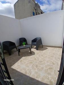 La fortaleza A una cuadra de la terminal