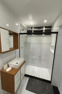 4 Min Walk to Copacabana Beach! 1BR Above Historic Roxy Theater