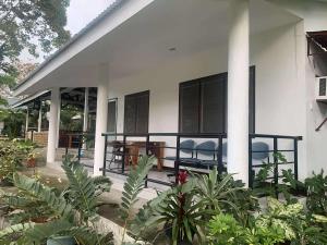 S&Rs Cottages And Rentals