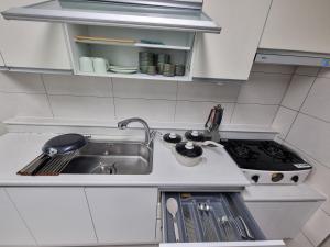 Semi-Basement Home 4Beds 3Min from Jeungsan Subway
