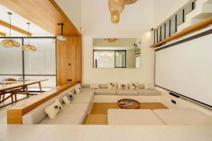 Villa Thre by Pertama Management