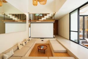 Villa Thre by Pertama Management