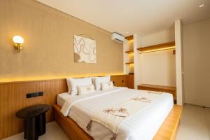 Villa Thre by Pertama Management