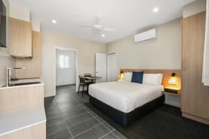 Avenue WEST Studio Units