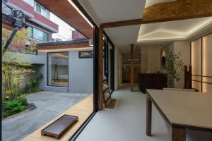 Au Lodge DDP Plaza Myeongdon