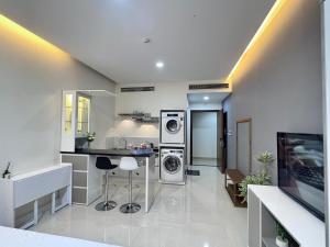 Officetel 1Bed 35m2, SECC D7, Golden King, Nice View