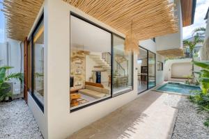 Anjuna Surf & Sunset 2BR Villas in Uluwatu