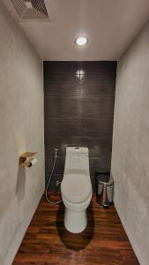 Makati Royale Luxury 4-Bedroom Home