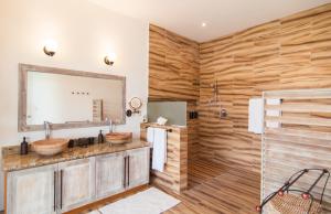 Casa La Torre, Luxury private waterfront villa