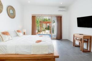 Astana Chinta Villa in Berawa Beach