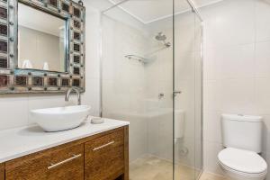 Koranba 2 - 66 Lawson Street