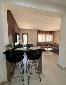 Central Gueliz Apartment Walk to Train Station