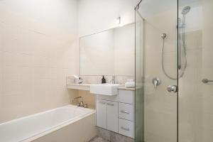 Pipis On The Beach 1 - 2 Fletcher Street