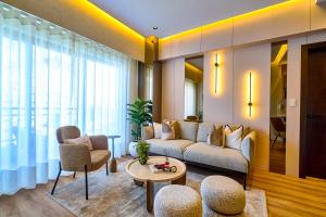 ® {The~City~LUX~Place}@DowtownSD