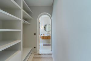 Sanctum House - Exquisite 3BR Tropical Villa in Perfect Location